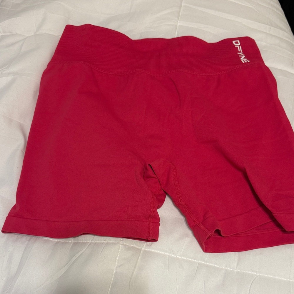 Women's Pink DFyne Shorts